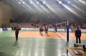 Ποδαρικό με… τρίποντο για τον Άθλο