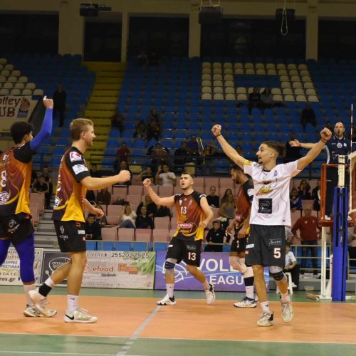 Προβάδισμα πρόκρισης του Άθλου με την πρώτη νίκη της σεζόν