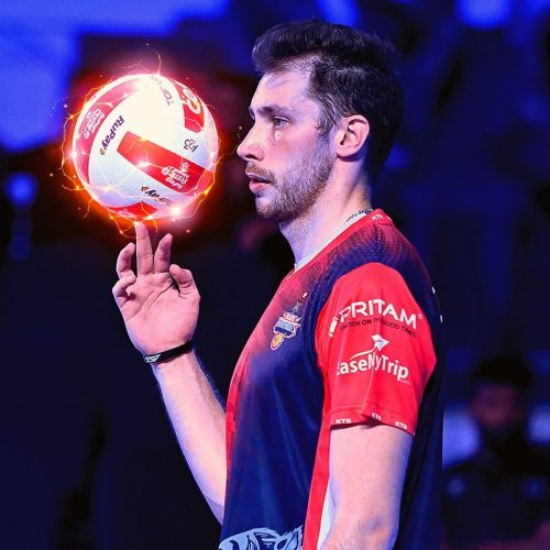 Έναρξη συνεργασίας με τον Ονούρ Τσουκούρ